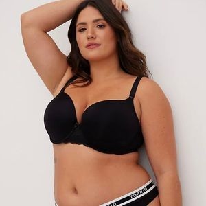 Torrid Black T-Shirt Bra